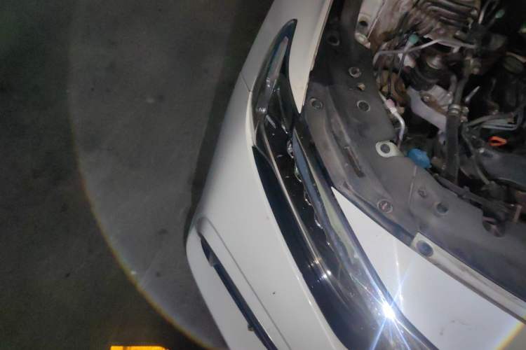 Used Honda Inspire 2019 260TURBO Elegant Edition China VI Emission Standard Right Front Headlight