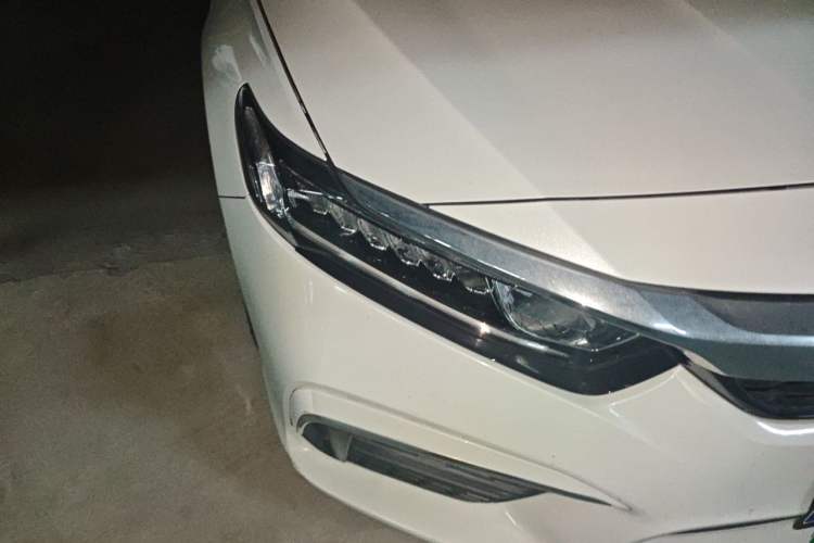 Used Honda Inspire 2019 260TURBO Elegant Edition China VI Emission Standard Right Front Headlight