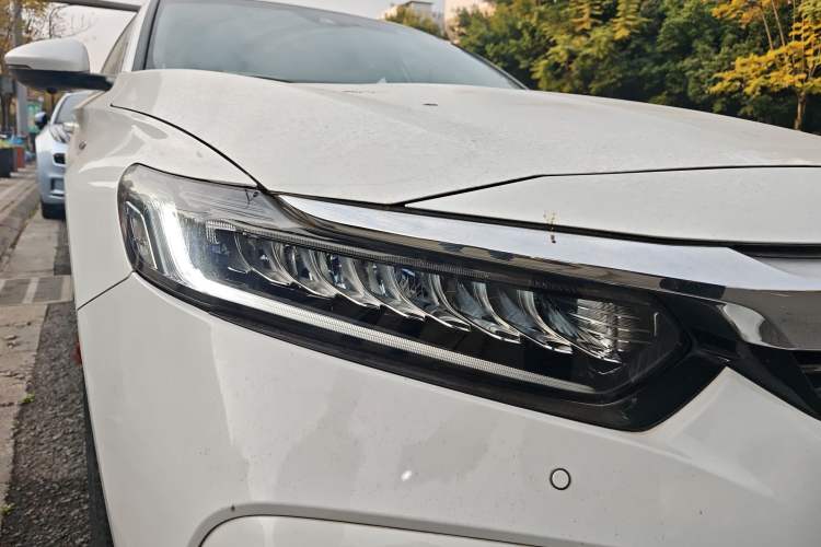 Used Honda Inspire 2019 Rui·Hybrid 2.0L Jingya Edition China VI Right Front Headlight