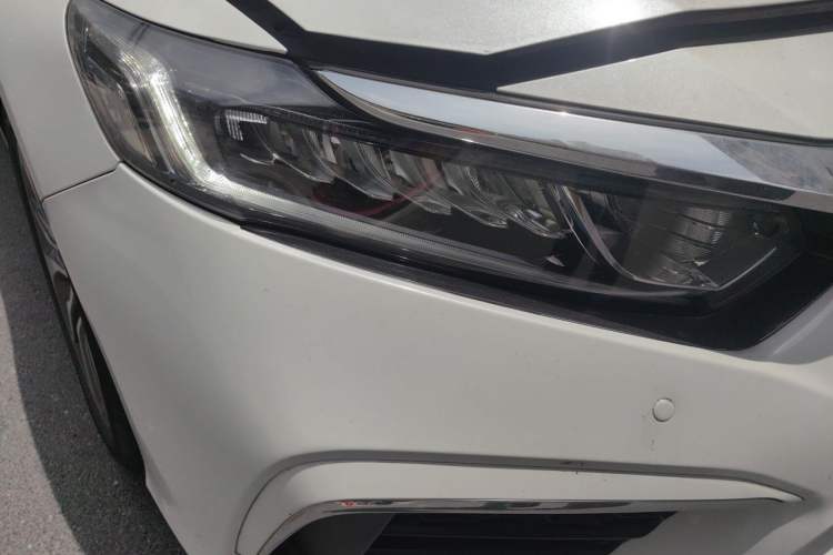 Used Honda Inspire 2019 260TURBO Elegant Edition China VI Emission Standard Right Front Headlight
