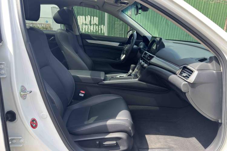 Used Honda Inspire 2019 260TURBO Elegant Edition China VI Emission Standard Right Front Seat