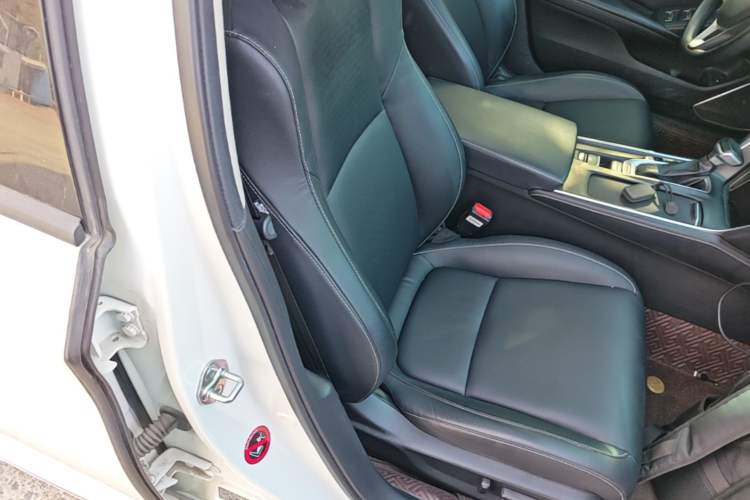 Used Honda Inspire 2019 260TURBO Elegant Edition China VI Emission Standard Right Front Seat