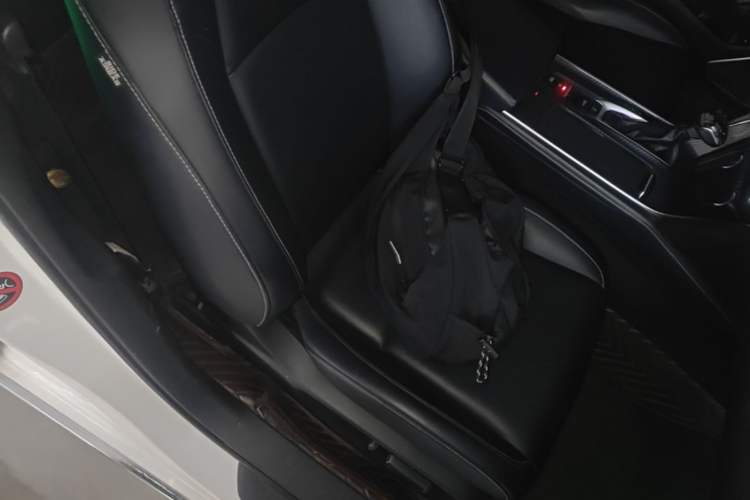 Used Honda Inspire 2019 260TURBO Elegant Edition China VI Emission Standard Right Front Seat