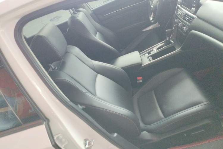 Used Honda Inspire 2019 260TURBO Elegant Edition China VI Emission Standard Right Front Seat