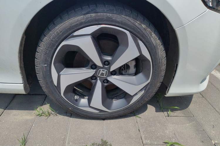 Used Honda Inspire 2019 Rui·Hybrid 2.0L Jing Shang Edition China VI Right Front Wheel Hub