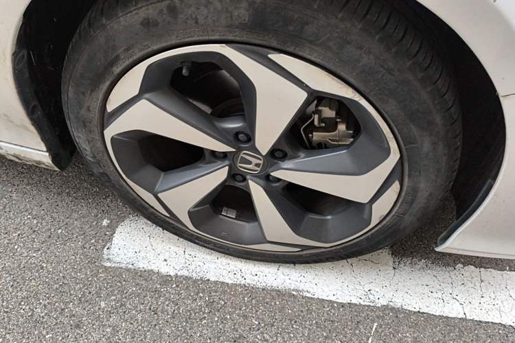 Used Honda Inspire 2019 Xing·Hybrid 2.0L Jingyue Version China V Right Front Wheel Hub