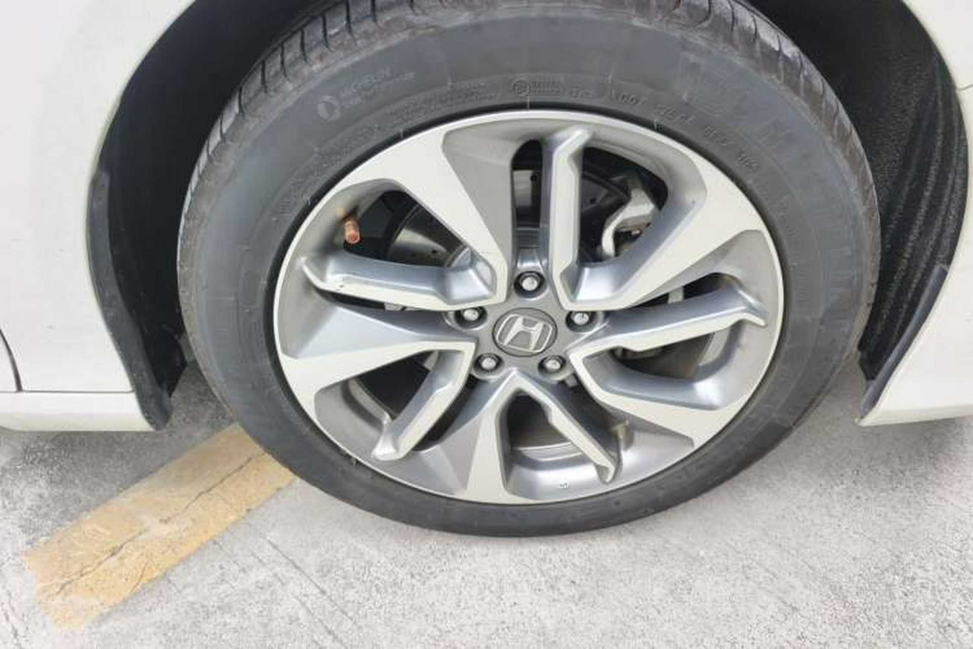 Used Honda Inspire 2019 260TURBO Elegant Edition China VI Emission Standard Right Front Wheel Hub