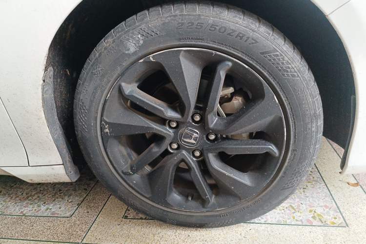 Used Honda Inspire 2019 260TURBO Elegant Edition China VI Emission Standard Right Front Wheel Hub