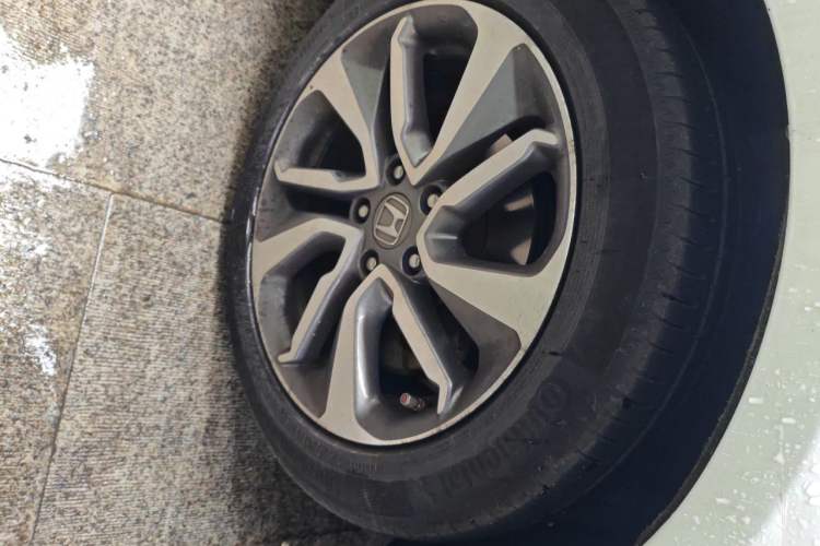 Used Honda Inspire 2019 260TURBO Elegant Edition China VI Emission Standard Right Front Wheel Hub