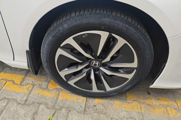 Used Honda Inspire 2019 Rui·Hybrid 2.0L Jingya Edition China VI Right Front Wheel Hub