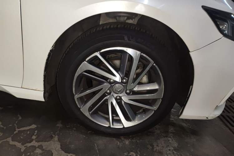Used Honda Inspire 2019 260TURBO Elite Edition China V Standard Right Front Wheel Hub
