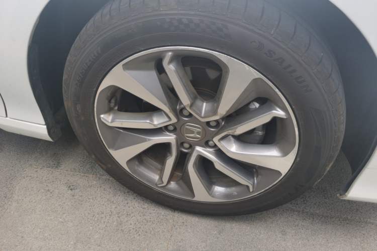 Used Honda Inspire 2019 260TURBO Elegant Edition China VI Emission Standard Right Front Wheel Hub