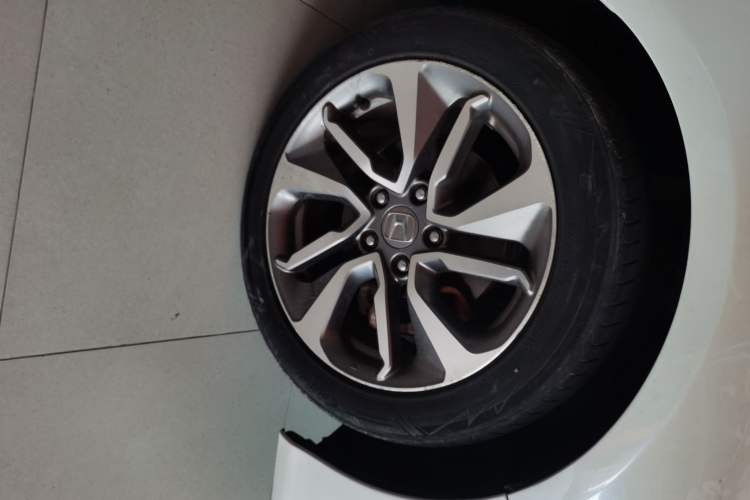 Used Honda Inspire 2019 260TURBO Elegant Edition China VI Emission Standard Right Front Wheel Hub