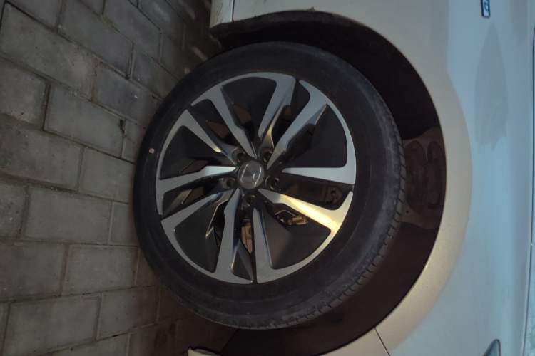 Used Honda Inspire 2019 Rui·Hybrid 2.0L Jingya Edition China VI Right Front Wheel Hub