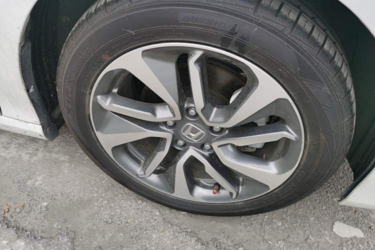 Used Honda Inspire 2019 260TURBO Elegant Edition China V Standard Right Front Wheel Hub