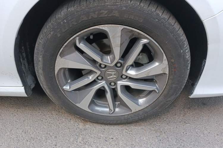 Used Honda Inspire 2019 260TURBO Elegant Edition China VI Emission Standard Right Front Wheel Hub