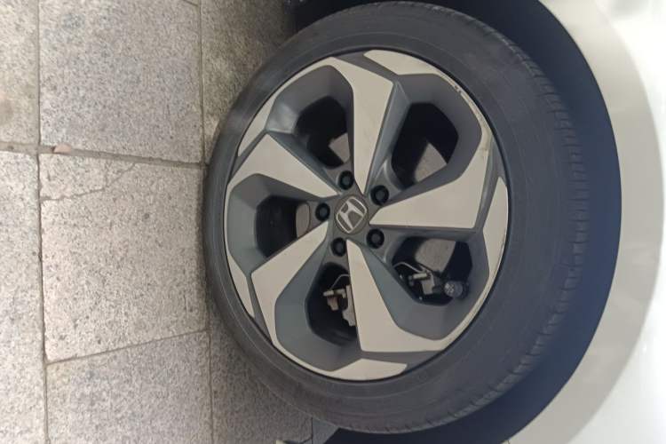 Used Honda Inspire 2019 Rui·Hybrid 2.0L Jing Shang Edition China VI Right Front Wheel Hub