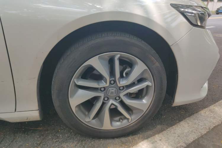 Used Honda Inspire 2019 260TURBO Elegant Edition China VI Emission Standard Right Front Wheel Hub