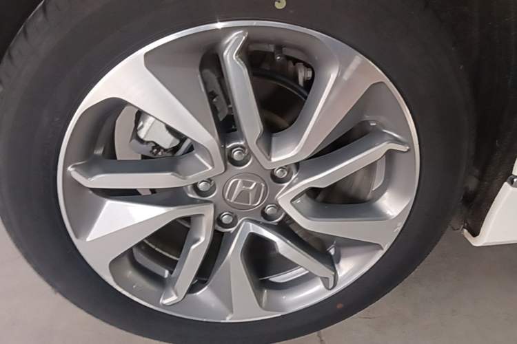 Used Honda Inspire 2019 260TURBO Elegant Edition China VI Emission Standard Right Rear Wheel Hub