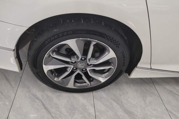 Used Honda Inspire 2019 260TURBO Elegant Edition China VI Emission Standard Right Rear Wheel Hub