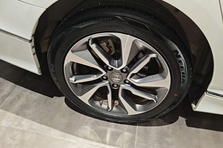 Used Honda Inspire 2019 260TURBO Elegant Edition China VI Emission Standard Right Rear Wheel Hub