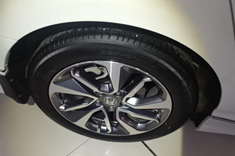 Used Honda Inspire 2019 260TURBO Jingyue Edition China VI Right Rear Wheel Hub