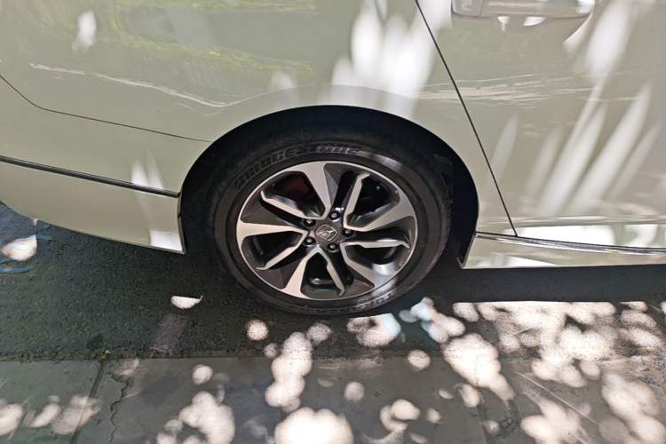 Used Honda Inspire 2019 260TURBO Elegant Edition China VI Emission Standard Right Rear Wheel Hub