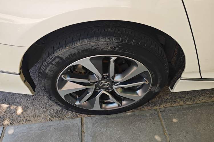 Used Honda Inspire 2019 260TURBO Elegant Edition China VI Emission Standard Right Rear Wheel Hub