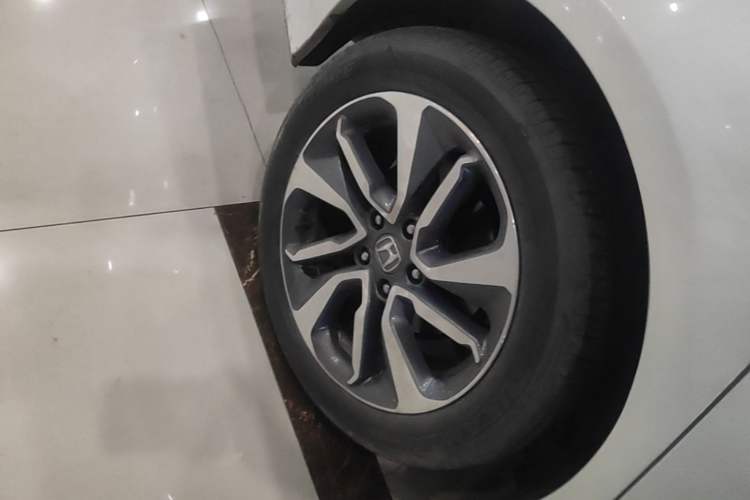 Used Honda Inspire 2019 260TURBO Elegant Edition China VI Emission Standard Right Rear Wheel Hub
