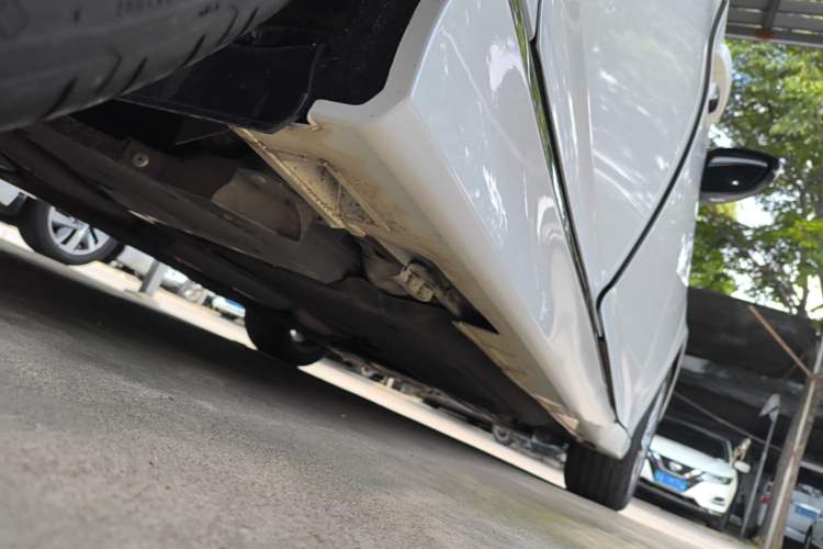 Used Honda Inspire 2019 260TURBO Elegant Edition China VI Emission Standard Right Side Sill