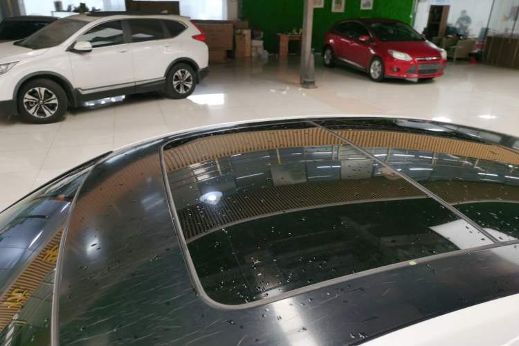 Used Honda Inspire 2019 260TURBO Elegant Edition China VI Emission Standard Roof