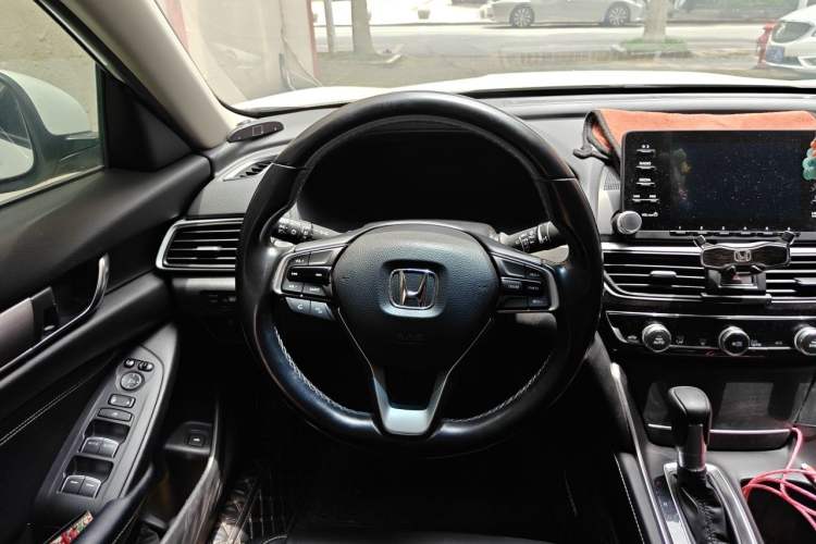 Used Honda Inspire 2019 260TURBO Elegant Edition China VI Emission Standard Steering Wheel