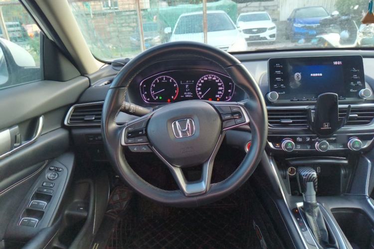 Used Honda Inspire 2019 260TURBO Elegant Edition China V Emission Standard Steering Wheel