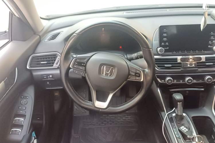 Used Honda Inspire 2019 260TURBO Elegant Edition China VI Emission Standard Steering Wheel