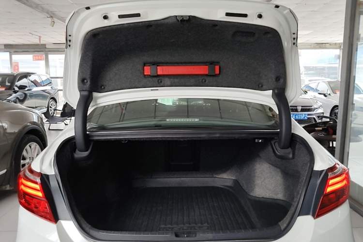 Used Honda Inspire 2019 260TURBO Elegant Edition China VI Emission Standard Trunk