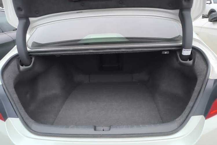 Used Honda Inspire 2019 260TURBO Jingyue Edition China VI Trunk