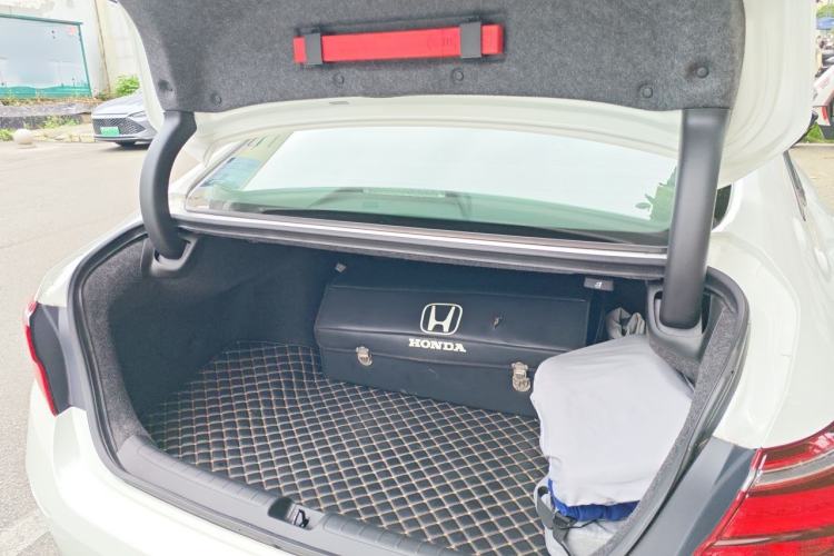 Used Honda Inspire 2019 260TURBO Elegant Edition China VI Emission Standard Trunk