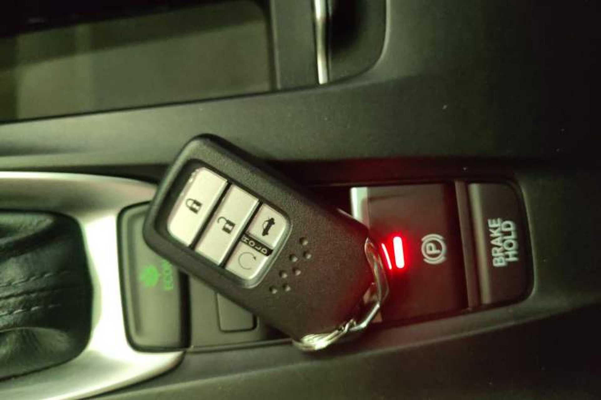 Used Honda Inspire 2019 260TURBO Elegant Edition China VI Emission Standard Vehicle Key