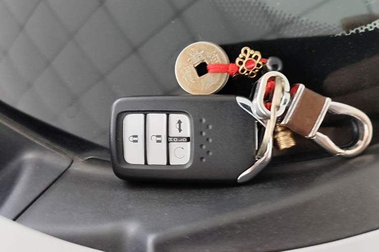 Used Honda Inspire 2019 260TURBO Elegant Edition China VI Emission Standard Vehicle Key
