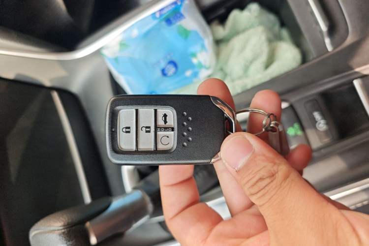 Used Honda Inspire 2019 260TURBO Elegant Edition China VI Emission Standard Vehicle Key