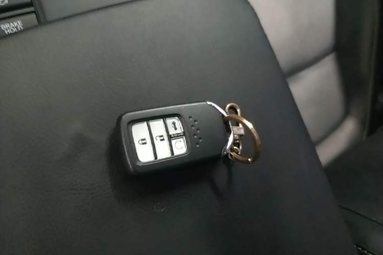 Used Honda Inspire 2019 260TURBO Elegant Edition China VI Emission Standard Vehicle Key