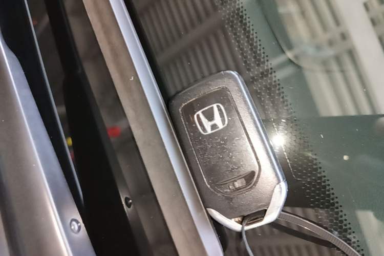 Used Honda Inspire 2019 260TURBO Elegant Edition China VI Emission Standard Vehicle Key