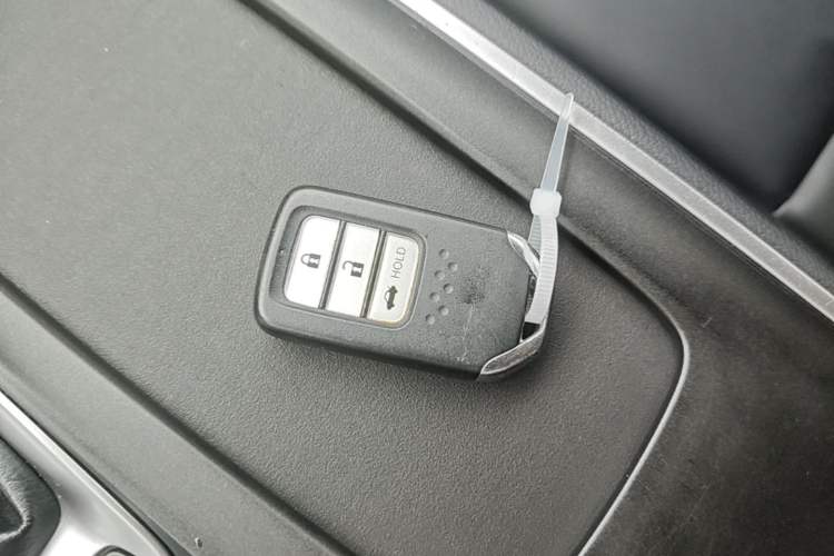 Used Honda Inspire 2019 260TURBO Elegant Edition China VI Emission Standard Vehicle Key