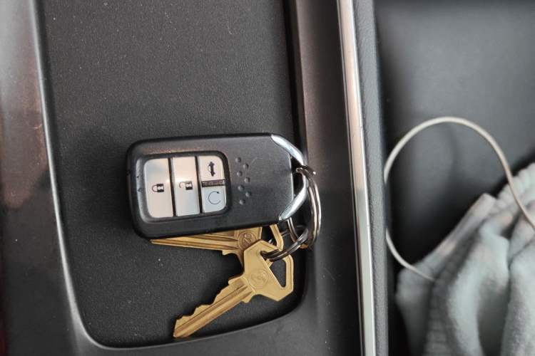 Used Honda Inspire 2019 260TURBO Elegant Edition China VI Emission Standard Vehicle Key