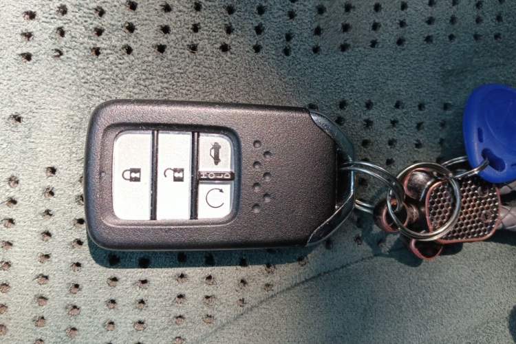 Used Honda Inspire 2019 260TURBO Elegant Edition China VI Emission Standard Vehicle Key