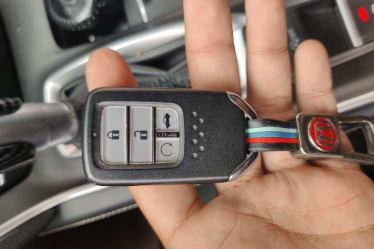 Used Honda Inspire 2019 260TURBO Elegant Edition China VI Emission Standard Vehicle Key