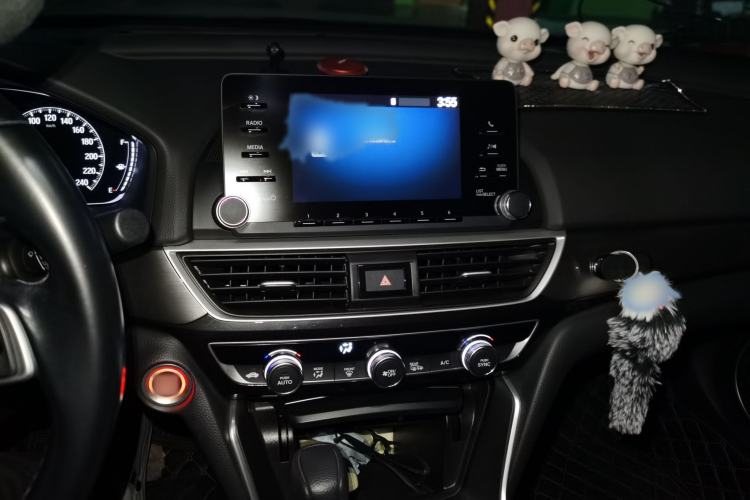 Used Honda Inspire 2019 260TURBO Elegant Edition China VI Emission Standard Audio And AC Panel