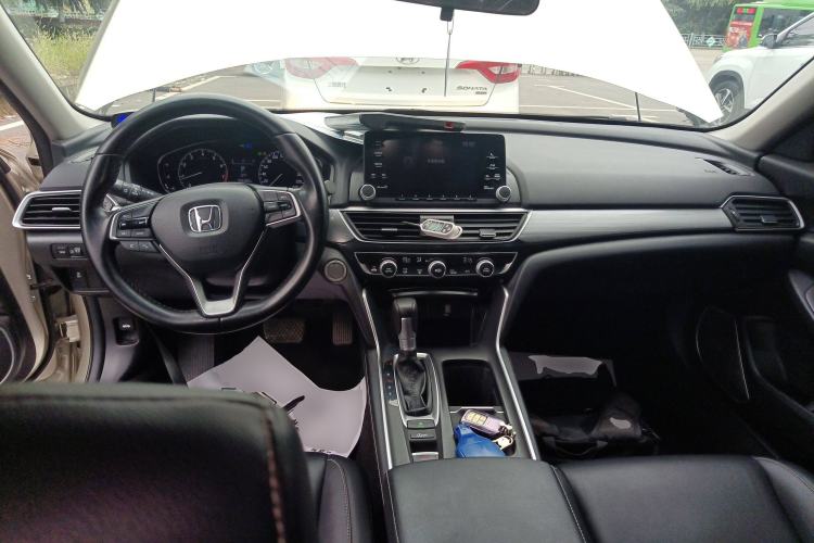 Used Honda Inspire 2019 260TURBO Elegant Edition China VI Emission Standard Center Console