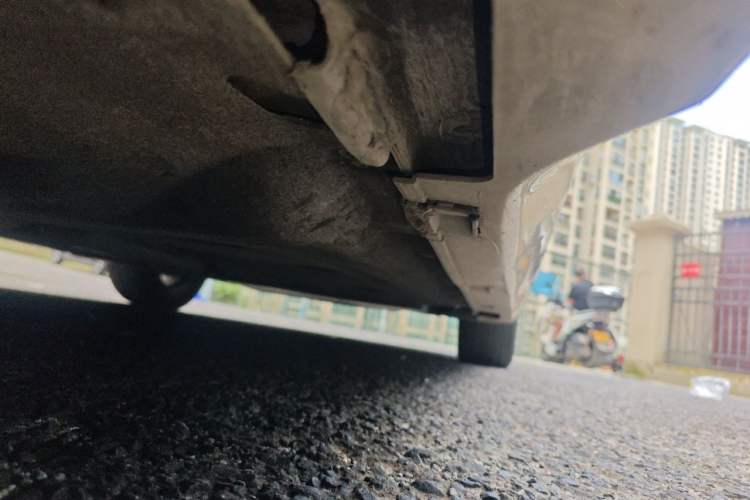 Used Honda Inspire 2019 Rui Hybrid 2.0L Jing Shang Edition China V Emission Standard Chassis Front Left
