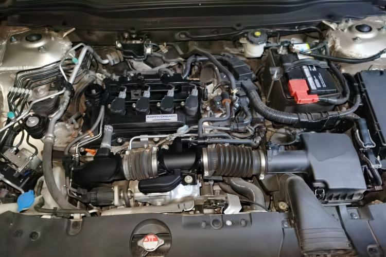 Used Honda Inspire 2019 260TURBO Elegant Edition China VI Emission Standard Engine Bay